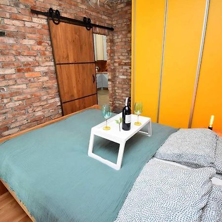 Apartament Blue Bastion Walowa 23C Z Klimatyzacja I Miejscem Parkingowym W Podziemnym Parkingu Gdansk Exterior foto