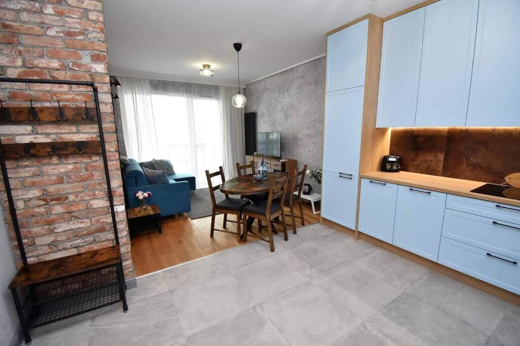 Apartament Blue Bastion Walowa 23C Z Klimatyzacja I Miejscem Parkingowym W Podziemnym Parkingu Gdansk Exterior foto