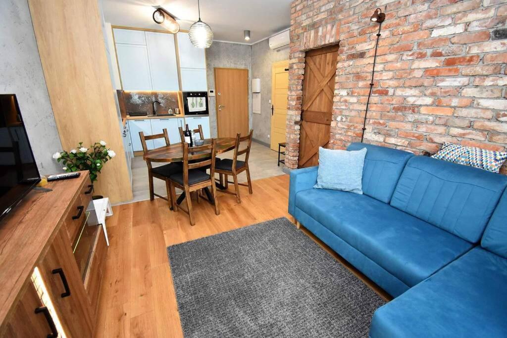 Apartament Blue Bastion Walowa 23C Z Klimatyzacja I Miejscem Parkingowym W Podziemnym Parkingu Gdansk Exterior foto